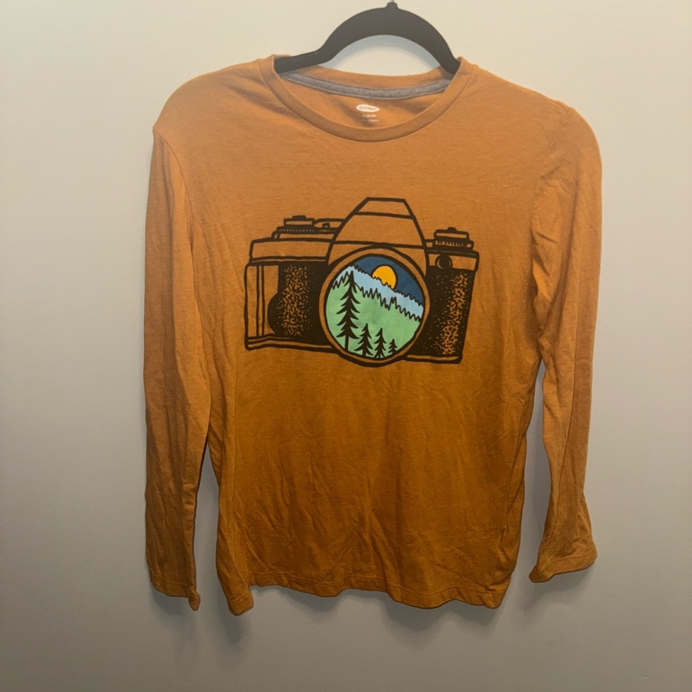 Youth Old Navy Long Sleeve Graphic Tee